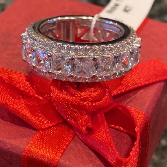 8mm Sterling silver Rhodium plated Eternity Wedding Band sizes 6 7 8 9 10 - Picture 9 of 13